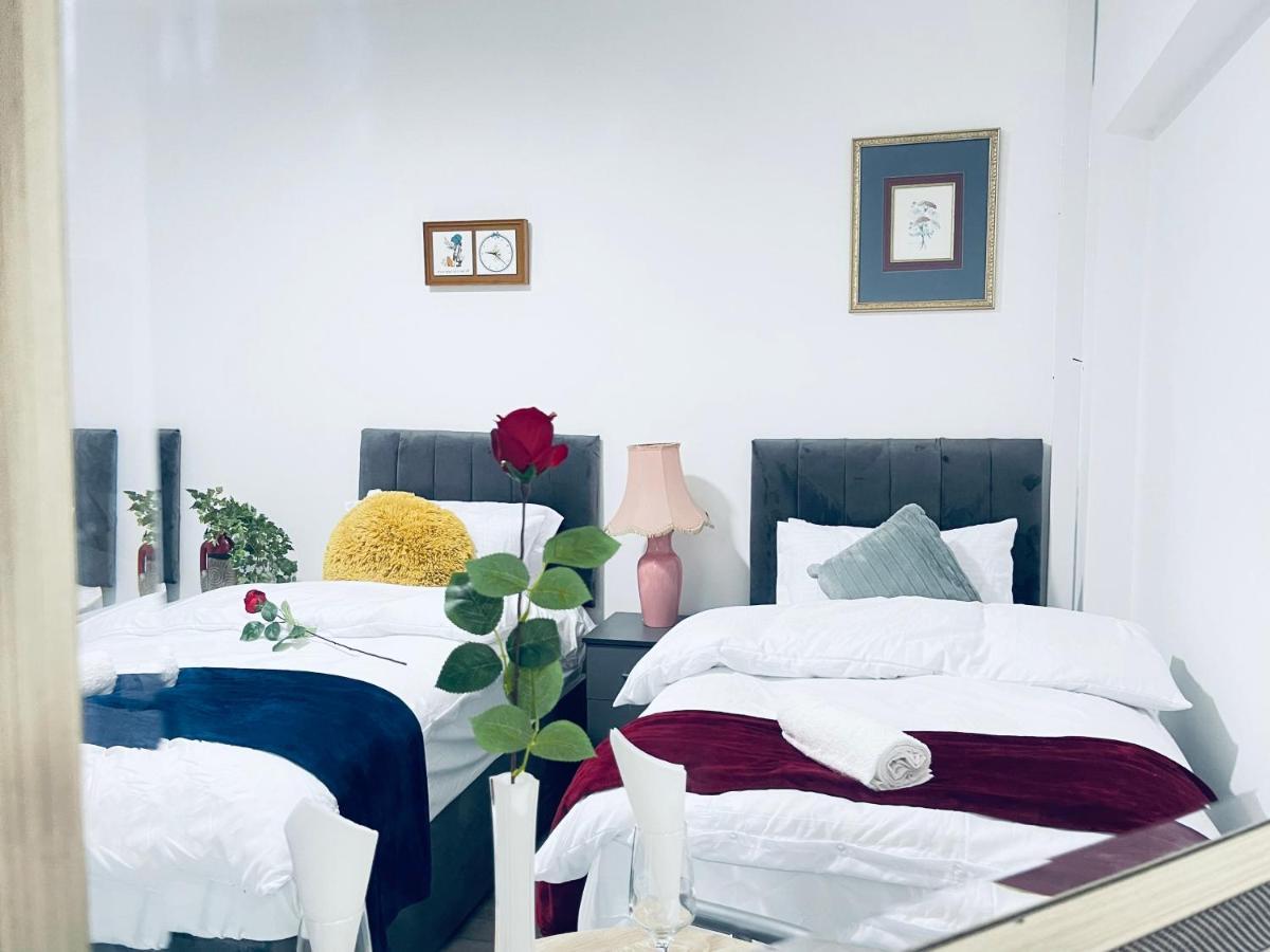 I Bed Apartment Бирмингем Экстерьер фото