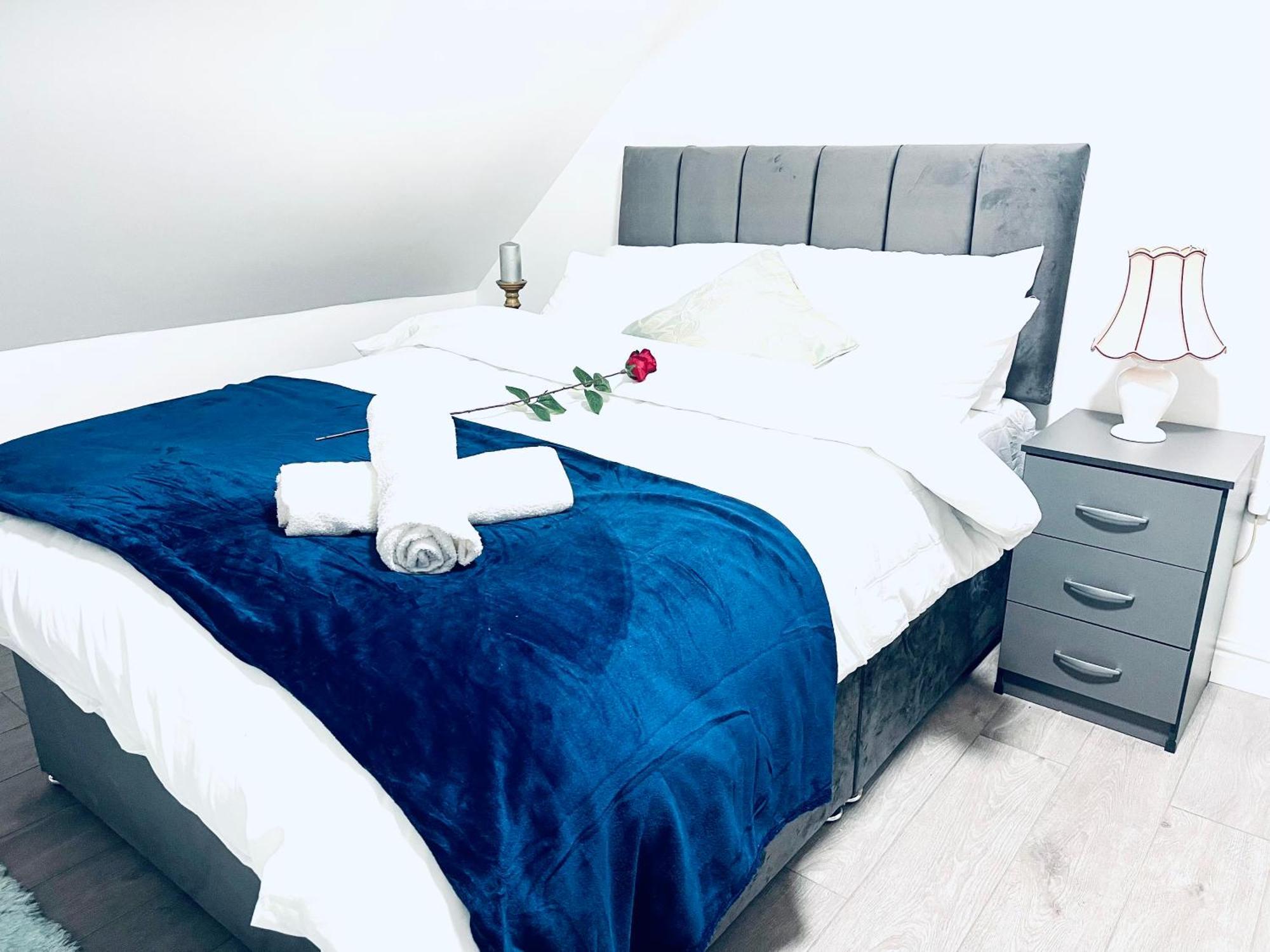 I Bed Apartment Бирмингем Экстерьер фото