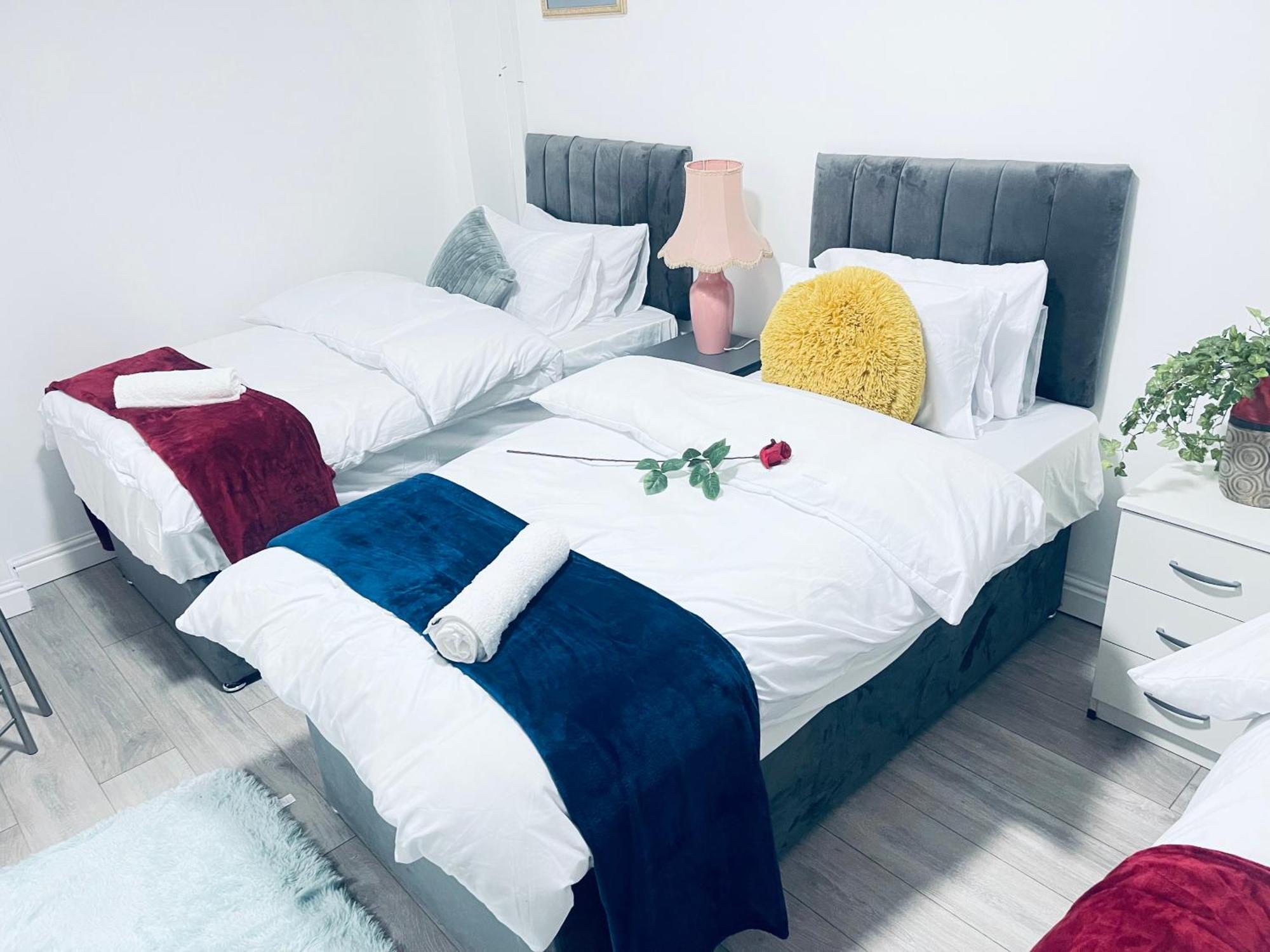 I Bed Apartment Бирмингем Экстерьер фото