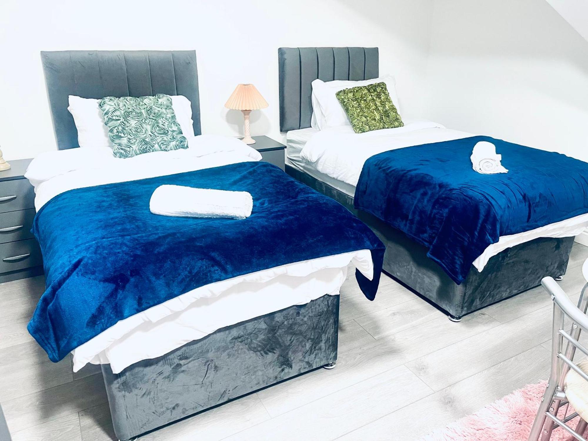 I Bed Apartment Бирмингем Экстерьер фото